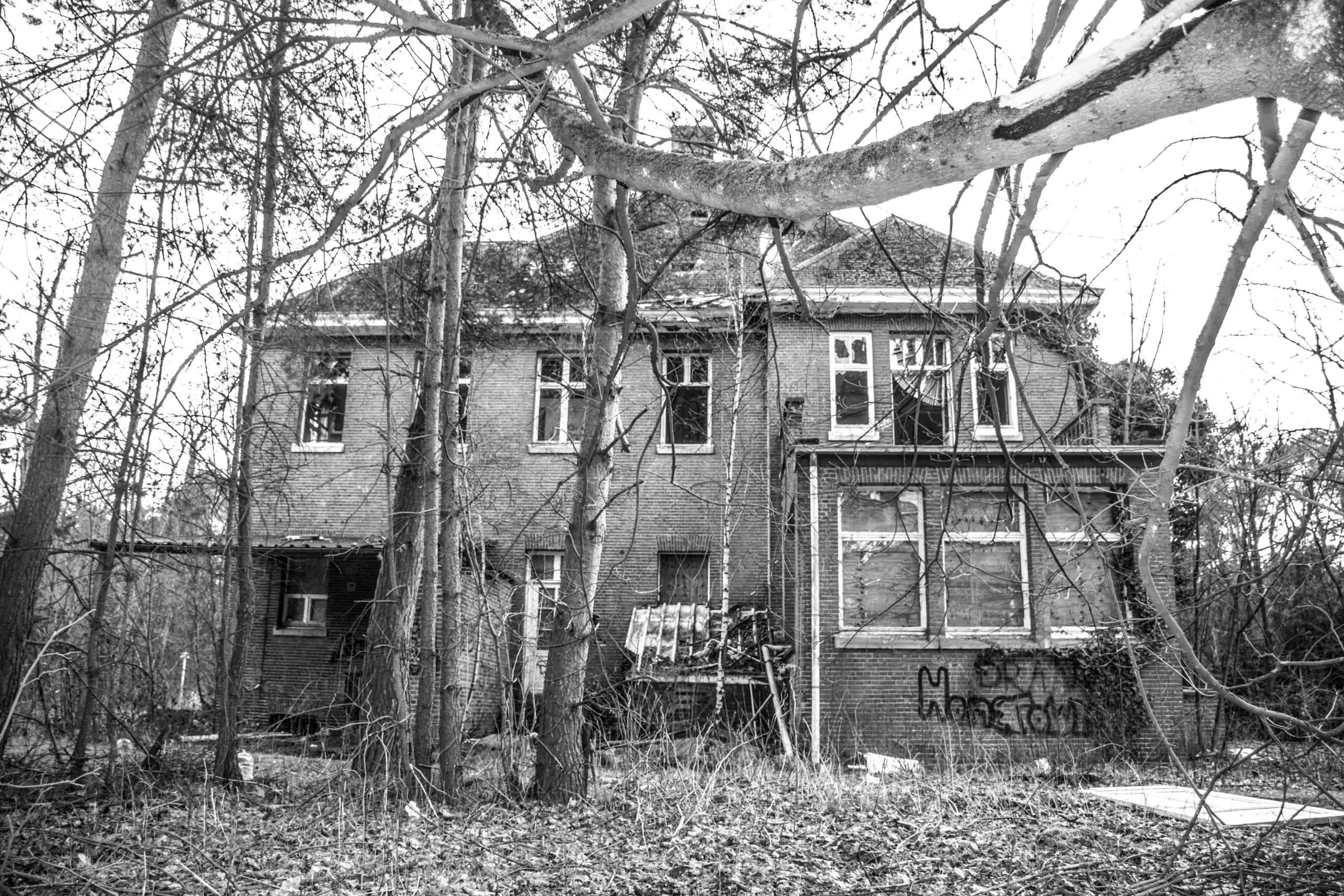 haunted house story ideas
